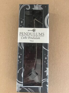 GREEN EARTH Onyx Cube Pendulum
